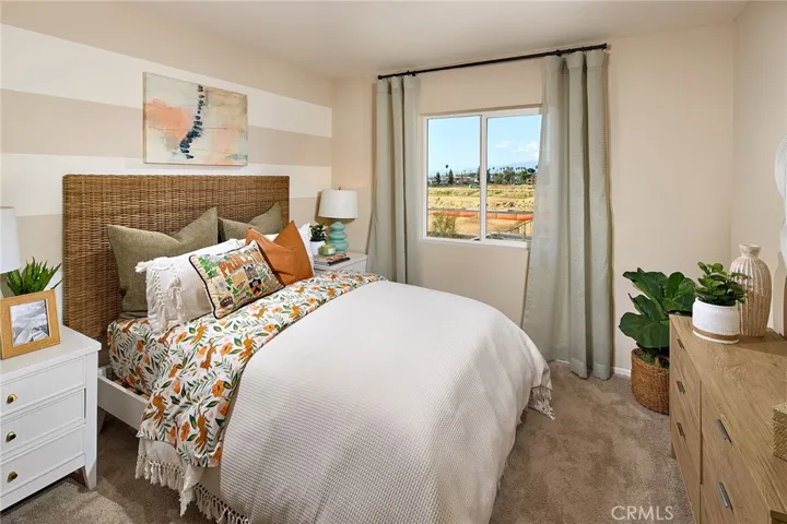 MODEL HOME