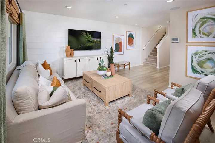 MODEL HOME