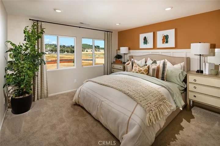 MODEL HOME