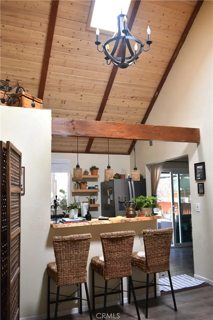 437 Chickadee Drive, Big Bear Lake, California 92315 home-pic-6