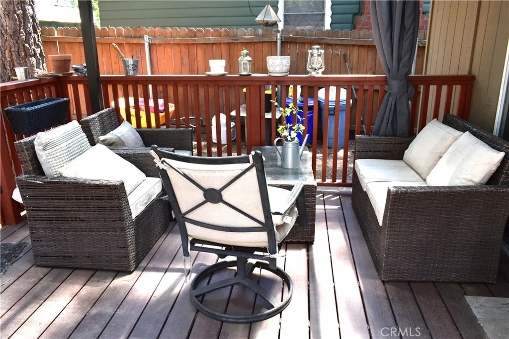 437 Chickadee Drive, Big Bear Lake, California 92315 home-pic-25