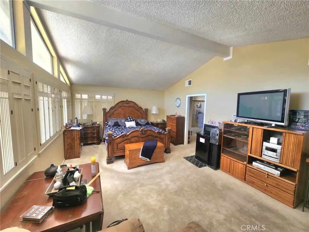 450 Fairway Drive, Palmdale, California 93551 home-pic-43