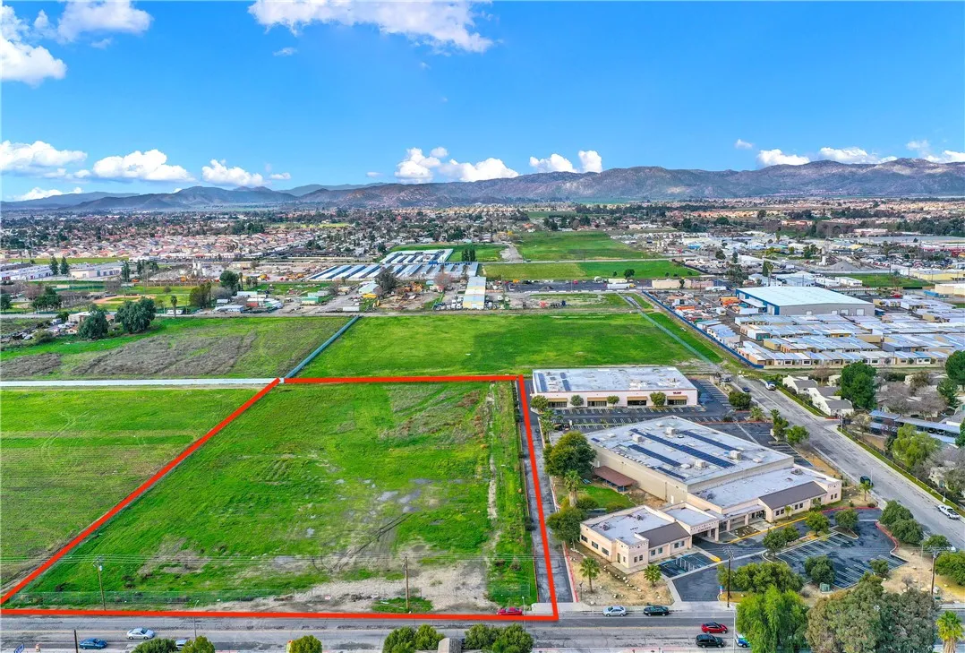 4.53 AC lot only