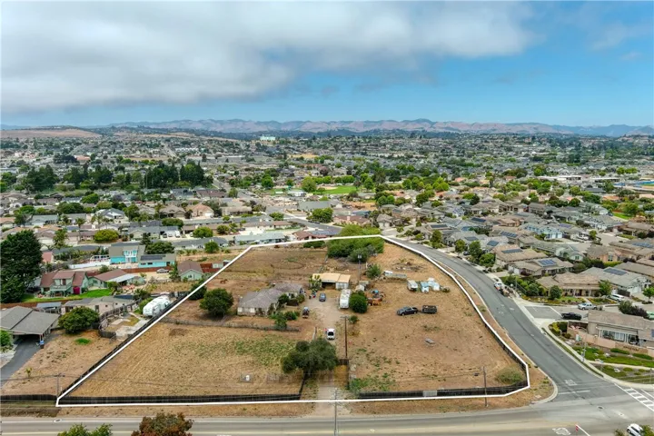 1591 1601 Farroll Road, Grover Beach, California 93433