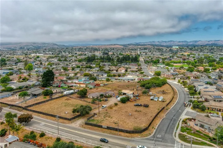 1591 1601 Farroll Road, Grover Beach, California 93433
