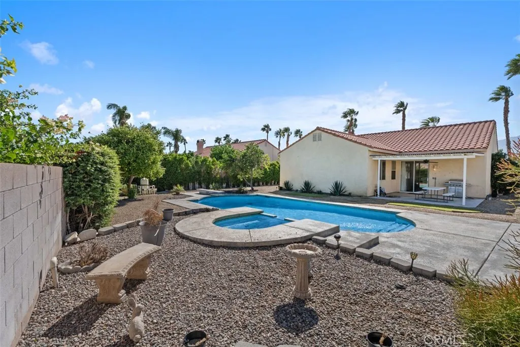 68262 Pasada Road, Cathedral City, California 92234 home-pic-21