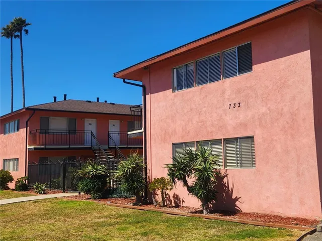 733 N C Street, Lompoc, California 93436