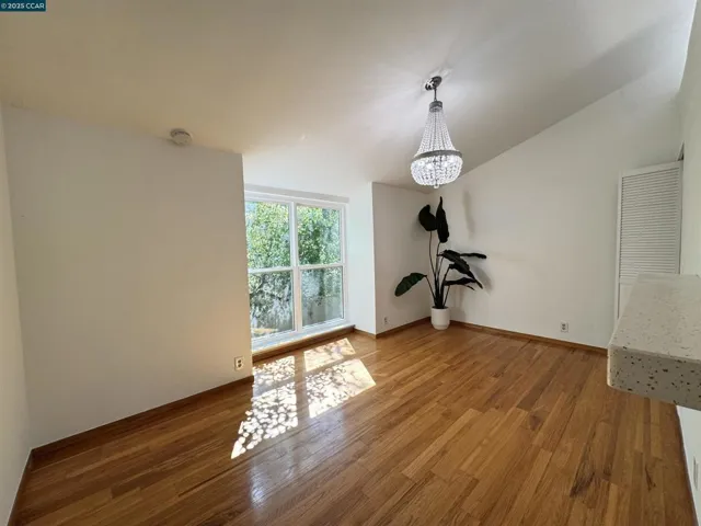 2075 Ascot Dr, Moraga, California 94556