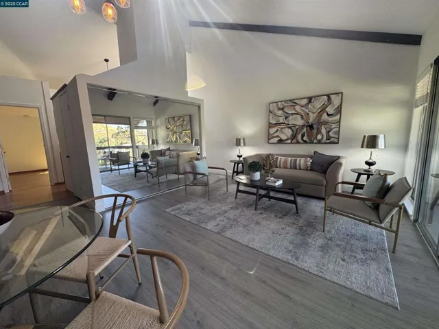 2075 Ascot Dr, Moraga, California 94556