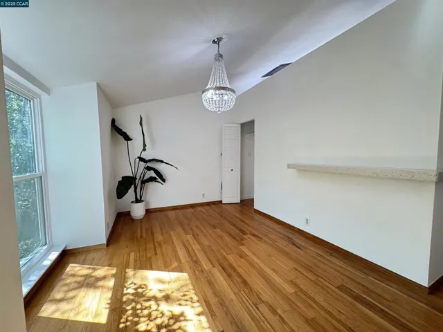2075 Ascot Dr, Moraga, California 94556