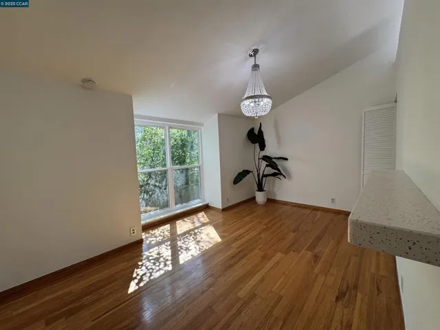 2075 Ascot Dr, Moraga, California 94556