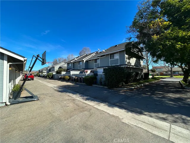 409 Tiffany Drive, Santa Maria, California 93454