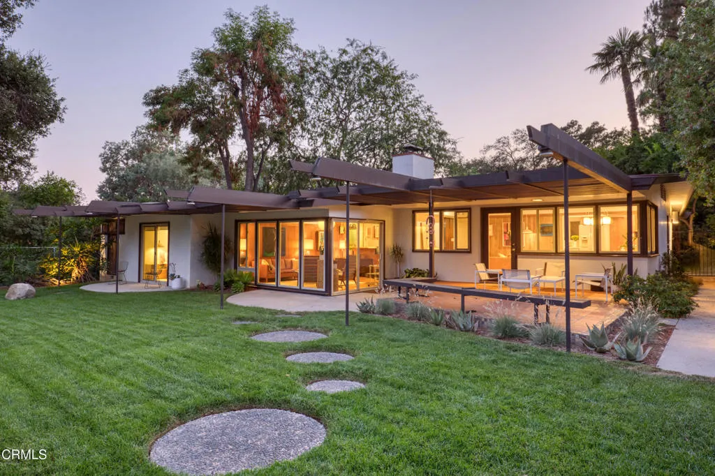 1570 Old House Road, Pasadena, California 91107, 5 Bedrooms Bedrooms, ,3 BathroomsBathrooms,Residential,For Sale,Old House,P1-23343