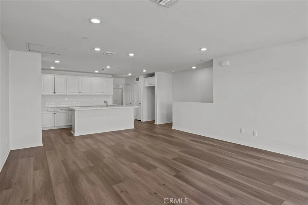 4285 S Hermosa Paseo, Ontario, California 91761 home-pic-8