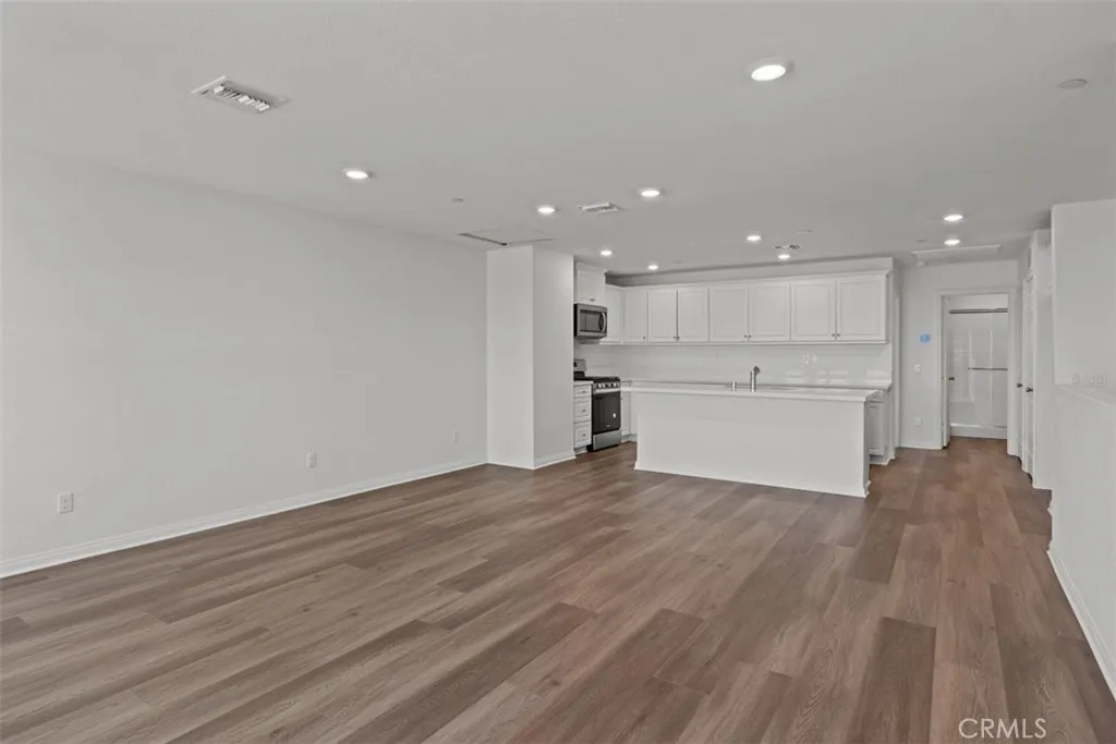 4285 S Hermosa Paseo, Ontario, California 91761 home-pic-7