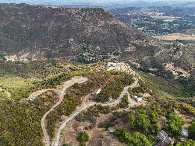 14655 Yerba Buena Road, Malibu, California 90265