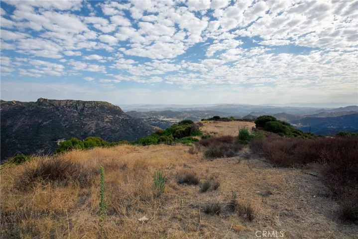 14655 Yerba Buena Road, Malibu, California 90265