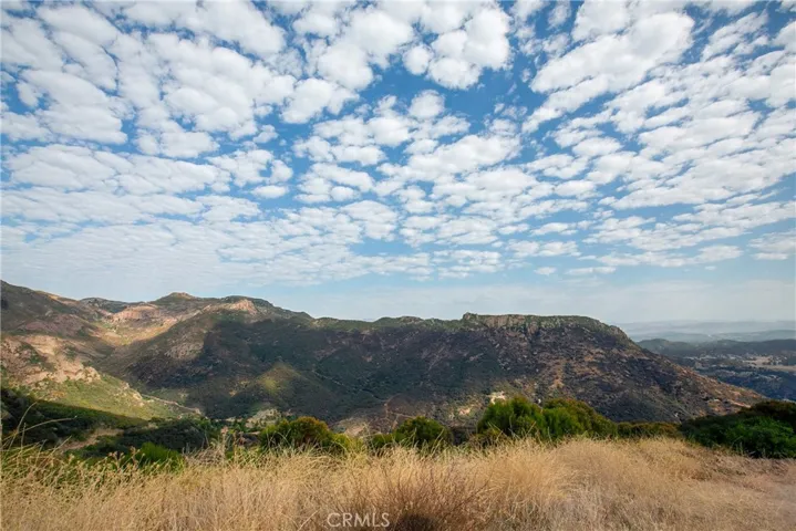 14655 Yerba Buena Road, Malibu, California 90265