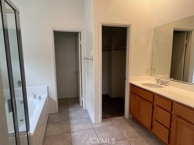 3411 S Main Street E, Santa Ana, California 92707
