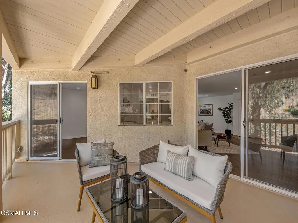 5837 Oak Bend Ln 307, Oak Park, California 91377 home-pic-28