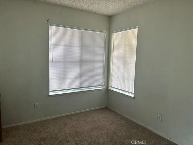 3917 Klamath River Drive, Ontario, California 91761