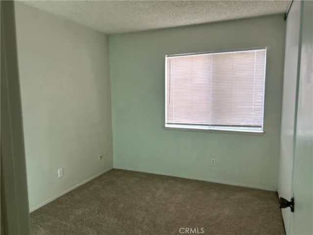 3917 Klamath River Drive, Ontario, California 91761