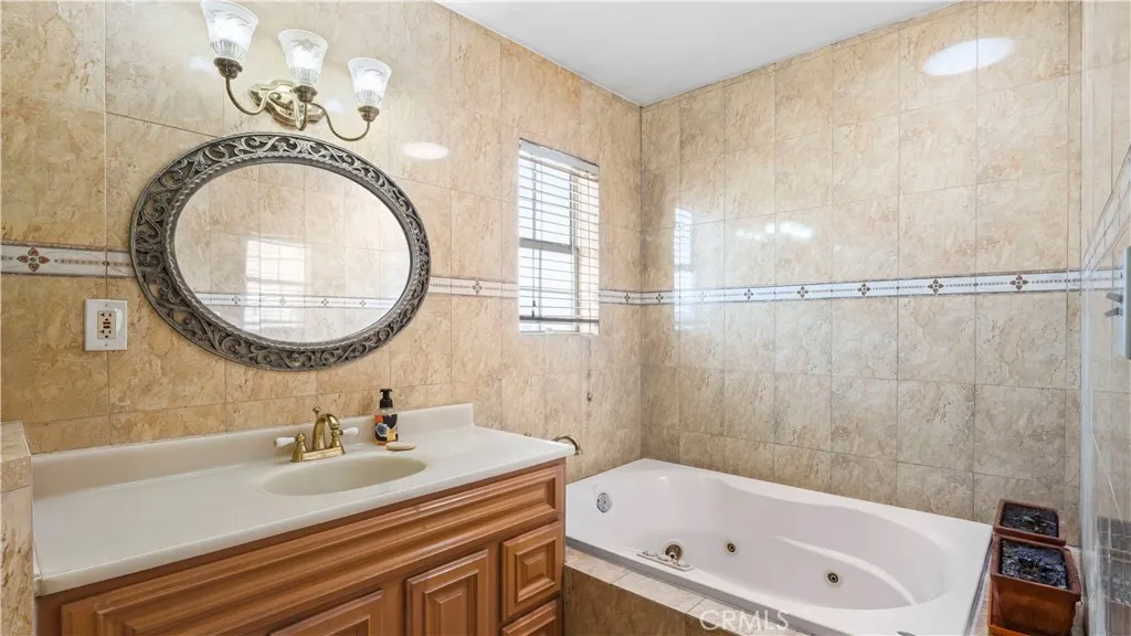 12063 Newmire Avenue, Norwalk, California 90650 home-pic-18