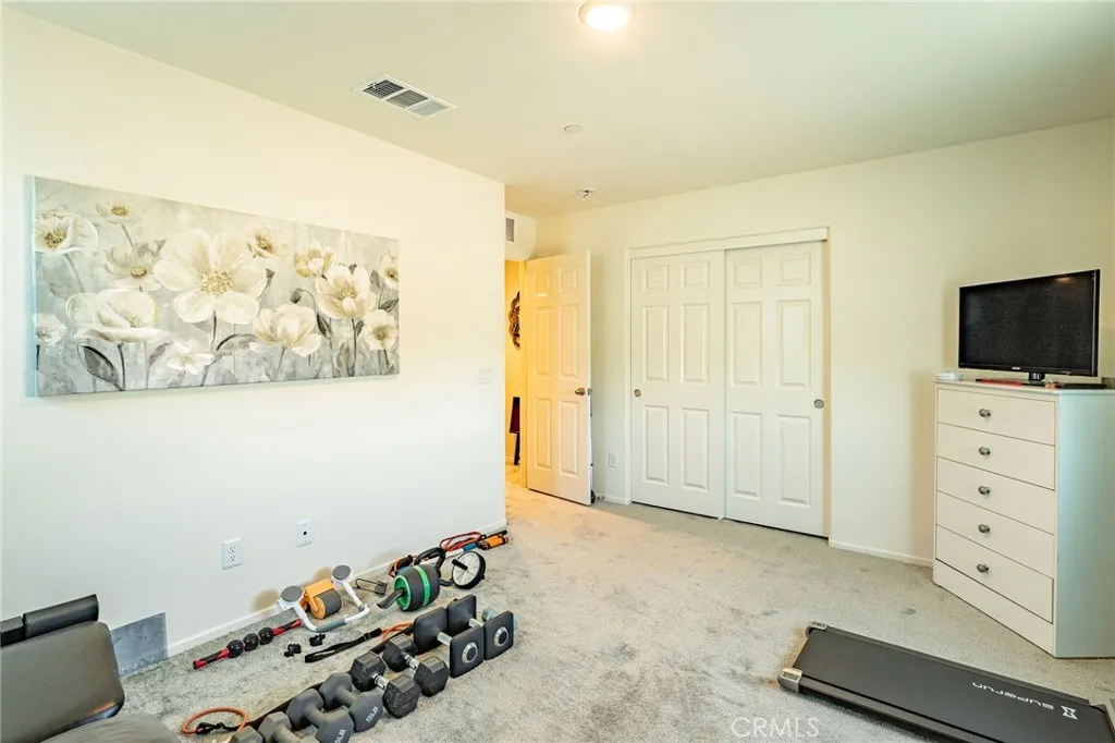 14335 Plymouth Street, Hesperia, California 92344 home-pic-32