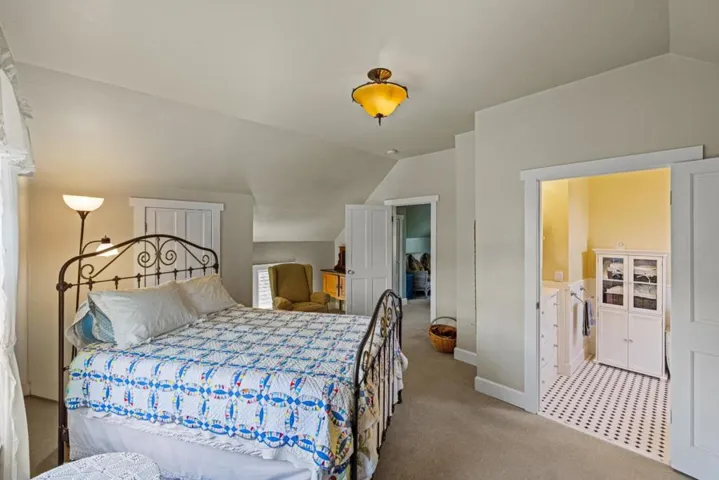 705 Union Street, Pacific Grove, California 93950