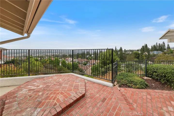 614 S Pathfinder Trail, Anaheim Hills, California 92807