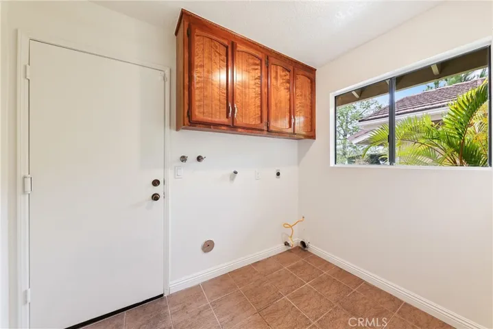 614 S Pathfinder Trail, Anaheim Hills, California 92807