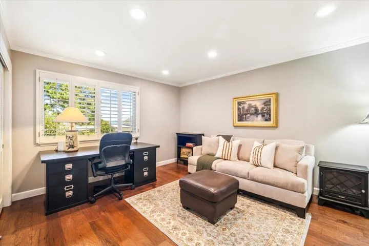 11 Skyline, Monterey, California 93940