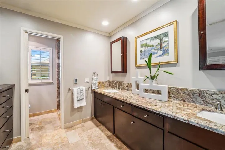 11 Skyline, Monterey, California 93940