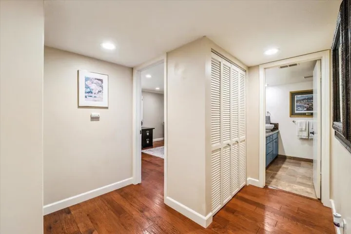 11 Skyline, Monterey, California 93940