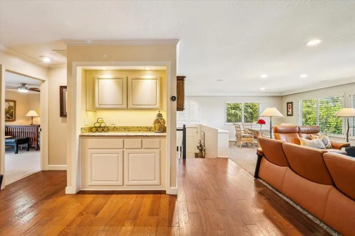 11 Skyline, Monterey, California 93940