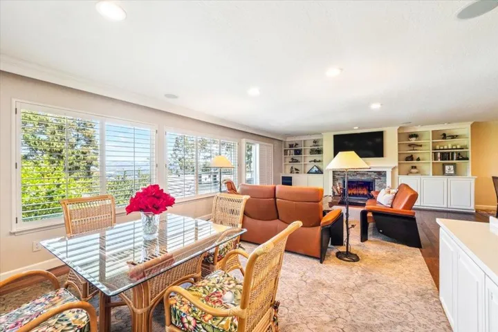 11 Skyline, Monterey, California 93940