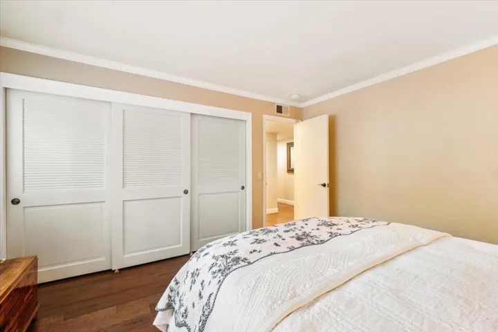11 Skyline, Monterey, California 93940