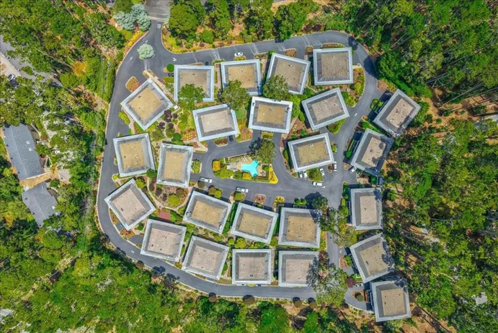 11 Skyline, Monterey, California 93940