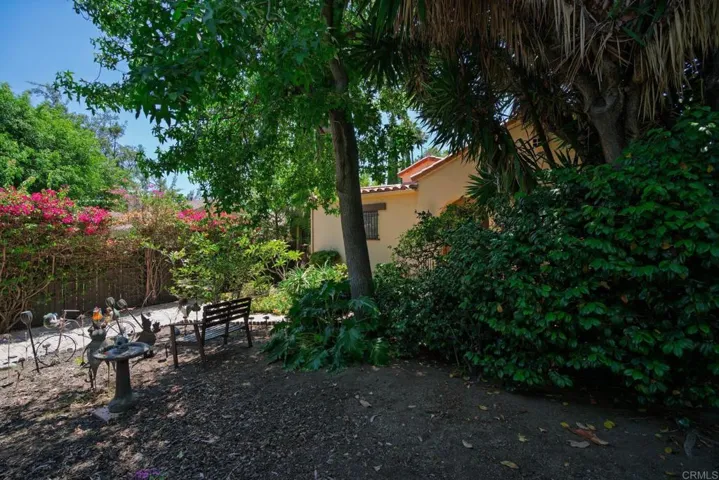 1607 N Gardner Street, Los Angeles, California 90046