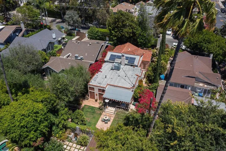 1607 N Gardner Street, Los Angeles, California 90046