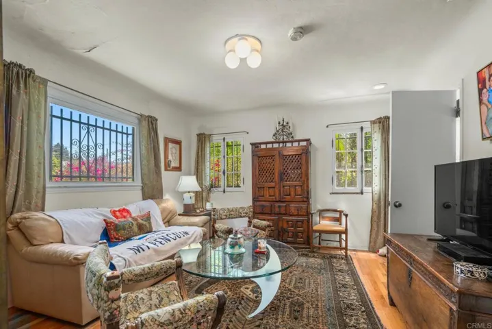 1607 N Gardner Street, Los Angeles, California 90046