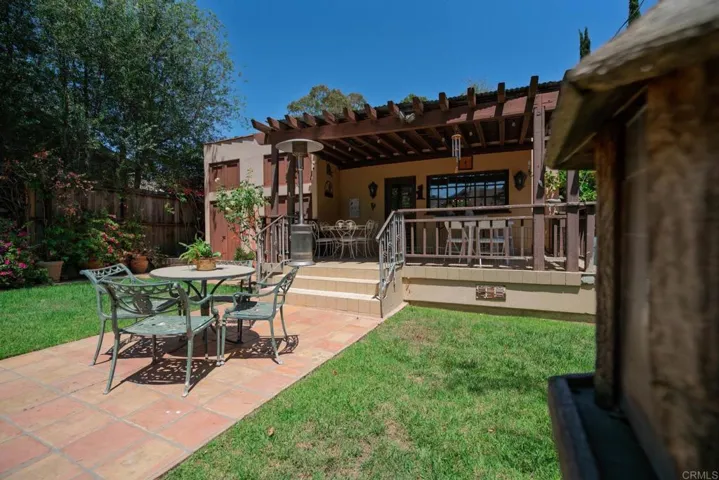 1607 N Gardner Street, Los Angeles, California 90046