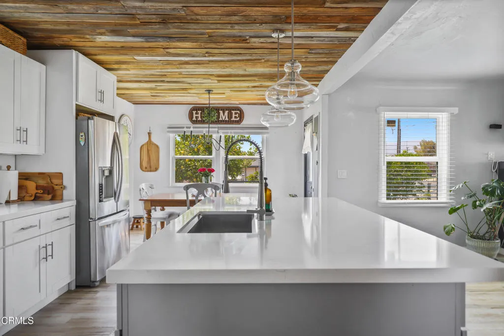 300 C Street, Fillmore, California 93015 home-pic-10