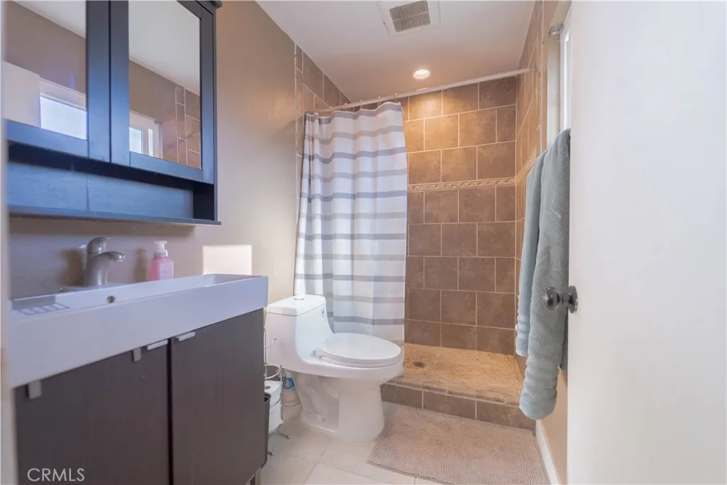 7260 Richfield Street 318, Paramount, California 90723 home-pic-10