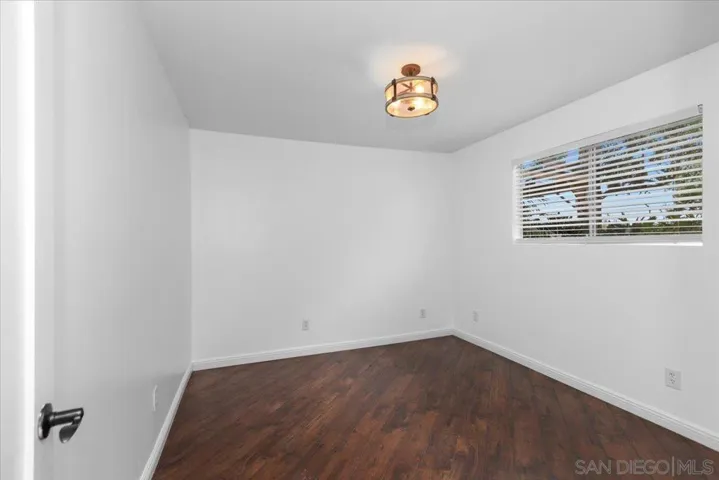 9307 Dalehurst Rd, Santee, California 92071