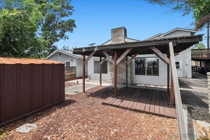 9307 Dalehurst Rd, Santee, California 92071
