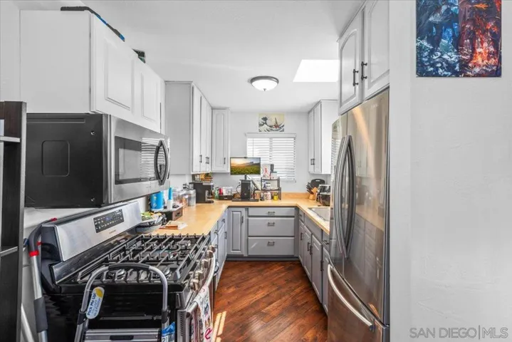 9307 Dalehurst Rd, Santee, California 92071