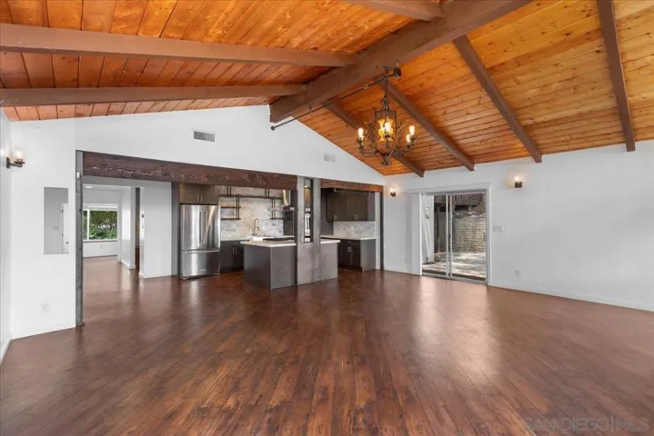 9307 Dalehurst Rd, Santee, California 92071