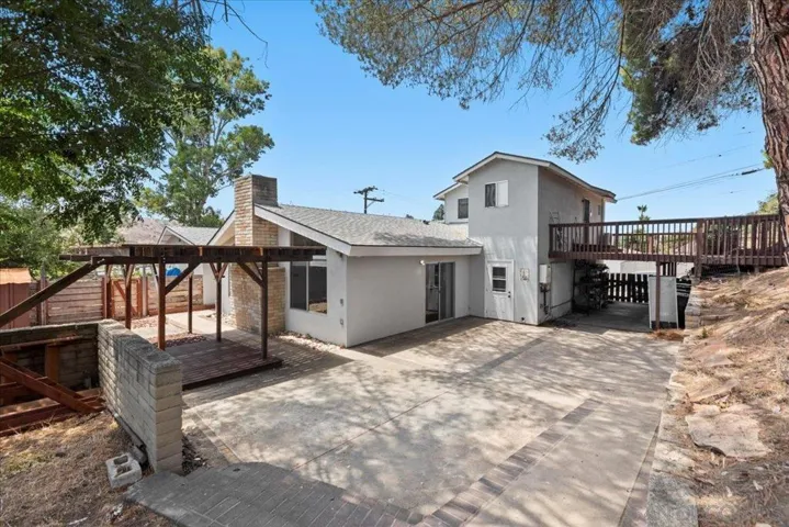 9307 Dalehurst Rd, Santee, California 92071