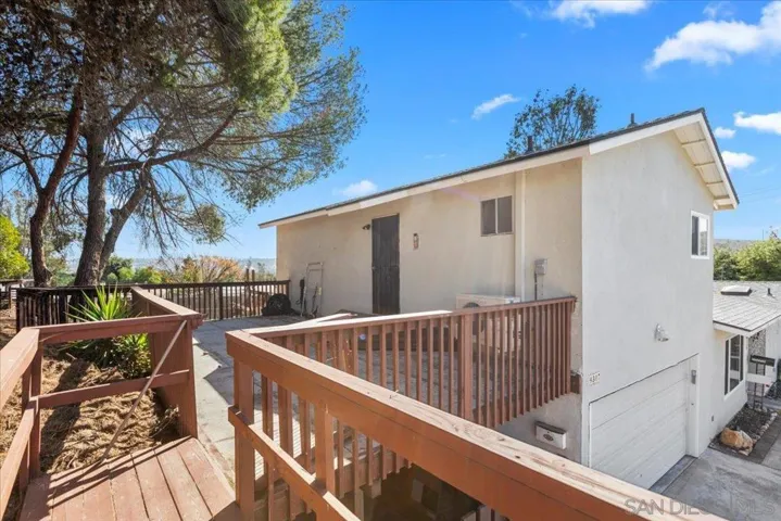 9307 Dalehurst Rd, Santee, California 92071